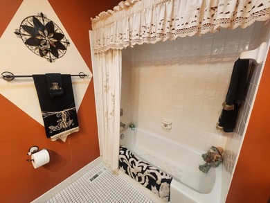 Welcome to Cimarron Ponds, and the Kingwood one-level townhome - photo 24