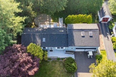 Welcome to the sought after Awosting lake community! Situated in - photo 29