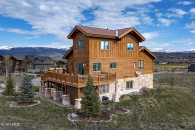 Welcome to your dream retreat! This five-bedroom home offers an - photo 3
