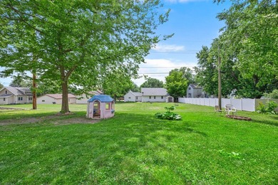 Welcome to 711 Elm Ave in Gaylord-a charming rambler nestled in - photo 39