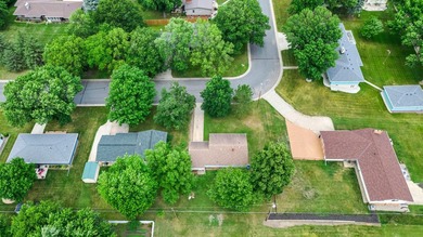 Welcome to 711 Elm Ave in Gaylord-a charming rambler nestled in - photo 43