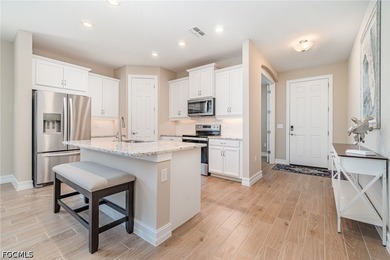 Rarely Available & HIGHLY DESIRABLE, this FURNISHED 2 Bedroom + - photo 3