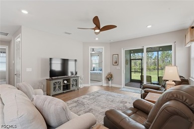Rarely Available & HIGHLY DESIRABLE, this FURNISHED 2 Bedroom + - photo 5