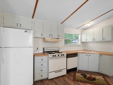 Are you hunting for a lake house or a shake house? No cap - this - photo 19