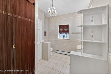 Enjoy family and entertaining in this charming 4 bedroom - photo 26