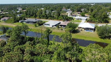FRESH WATER CANAL VACANT LOT. Discover the perfect opportunity - photo 2