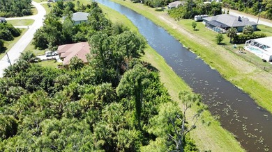 FRESH WATER CANAL VACANT LOT. Discover the perfect opportunity - photo 6