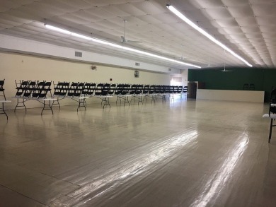 GREAT COMMERCIAL SITE/LOCATION! Spacious building located right