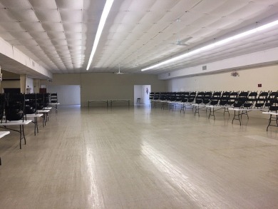 GREAT COMMERCIAL SITE/LOCATION! Spacious building located right