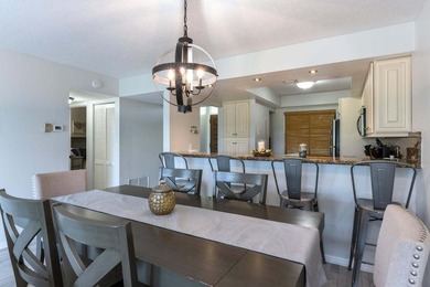 Beautiful furnished 2 bedroom 2 bath unit with open kitchen and - photo 5