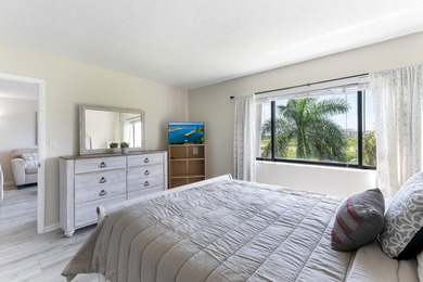 Beautiful furnished 2 bedroom 2 bath unit with open kitchen and - photo 8