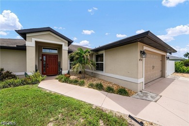 Welcome to this beautifully maintained 2016 home offering modern - photo 1