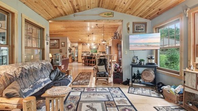 Impeccably cared for and exceptionally well-built, this - photo 15