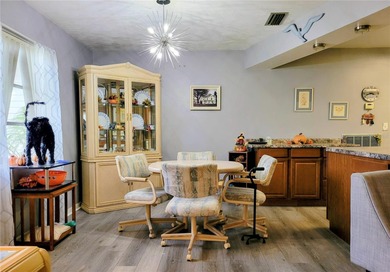 Under contract-accepting backup offers. Wow! Major price - photo 26