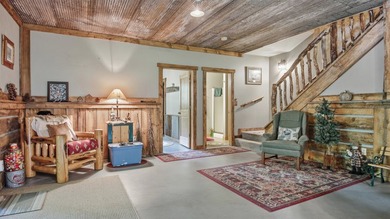 Impeccably cared for and exceptionally well-built, this - photo 30