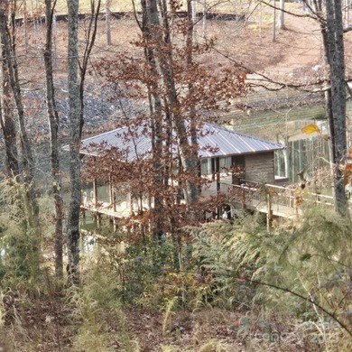 Lake Lot For Sale in Valdese, North Carolina