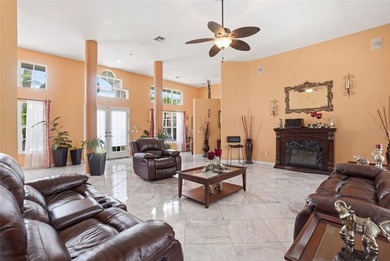 CUSTOM MULTI-GENERATIONAL POOL ESTATE ON OVER 1 ACRE

Rarely - photo 8