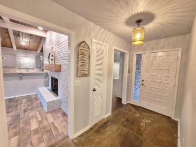 Lake Home For Sale in Shreveport, Louisiana