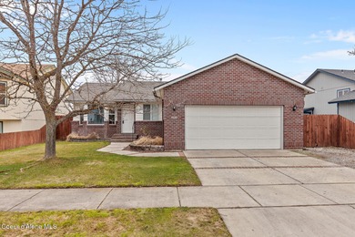 Spokane River Home For Sale in Coeur d Alene Idaho