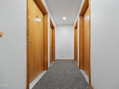 Residential & Commercial with Expansion Potential. Exceptional - photo 8