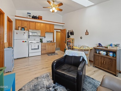 Residential & Commercial with Expansion Potential. Exceptional - photo 10