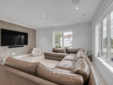 A rare opportunity to own a masterfully built custom residence - photo 11