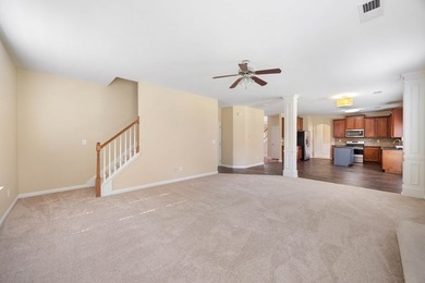 21 Avery Drive welcomes you home! This move-in ready home offers - photo 11