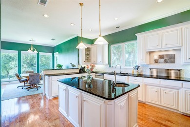 Experience extraordinary lakefront living in this stunning - photo 13