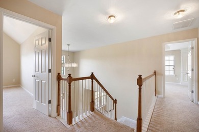 21 Avery Drive welcomes you home! This move-in ready home offers - photo 21