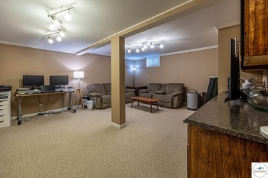 Nestled in the heart of the desirable Meadow Lake Country Club - photo 21