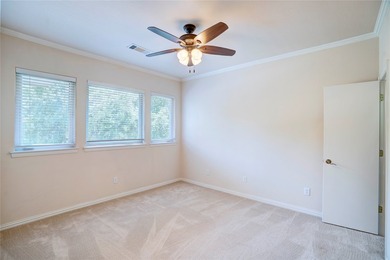 Experience extraordinary lakefront living in this stunning - photo 24