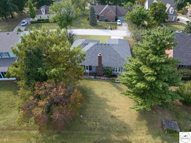 Nestled in the heart of the desirable Meadow Lake Country Club - photo 25