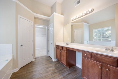 21 Avery Drive welcomes you home! This move-in ready home offers - photo 29