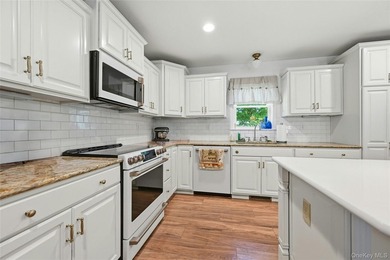 Welcome to this beautifully maintained home in the highly - photo 9