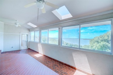 Experience extraordinary lakefront living in this stunning - photo 32