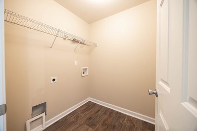 21 Avery Drive welcomes you home! This move-in ready home offers - photo 36