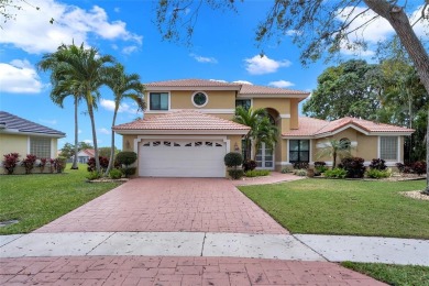Lake Home For Sale in Boca Raton, Florida