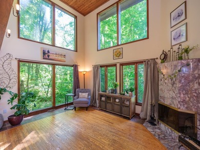 Custom contemporary, three level home nestled into a picturesque - photo 3
