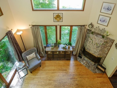 Custom contemporary, three level home nestled into a picturesque - photo 8