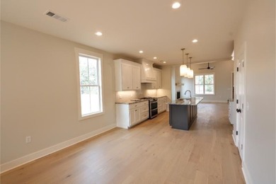 NEW CONSTRUCTION! Breathtaking new property with lake views and - photo 9