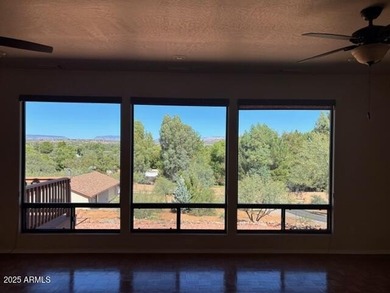 Hill top Wonder(full)!!! Views (from every room) of the Oak