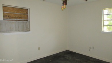 Solid 3 bedroom 1 bath home in need of repairs. Sold as-is - photo 10