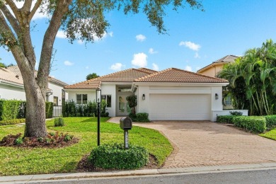 Lake Home For Sale in Palm Beach Gardens, Florida