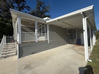 Welcome to Colony Cove, a 55+ age-qualified, active, and vibrant - photo 5