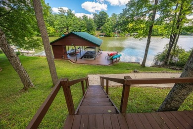 This visually stunning, premier lakefront log home on a - photo 24