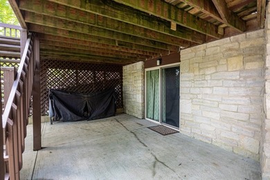 This visually stunning, premier lakefront log home on a - photo 25
