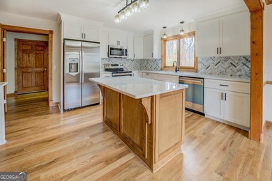Deeded Move-In Ready Jackson Lake Home in a Deep-Water Cove - photo 29