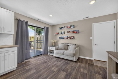 If you are looking for carefree living in a golf course - photo 10