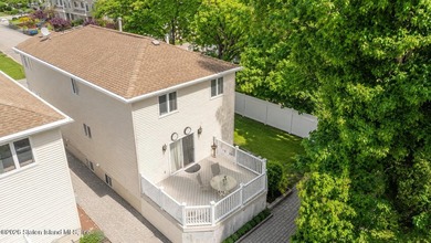 Welcome to this spacious and well-maintained two-family detached - photo 42