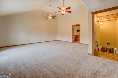 Deeded Move-In Ready Jackson Lake Home in a Deep-Water Cove - photo 44
